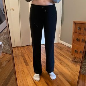 LuluLemon straight leg stretch pants